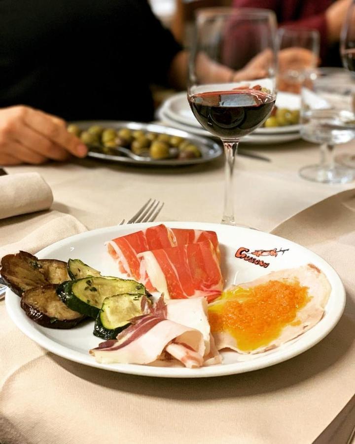 Hotel Ristorante Gusana Gavoi Dış mekan fotoğraf