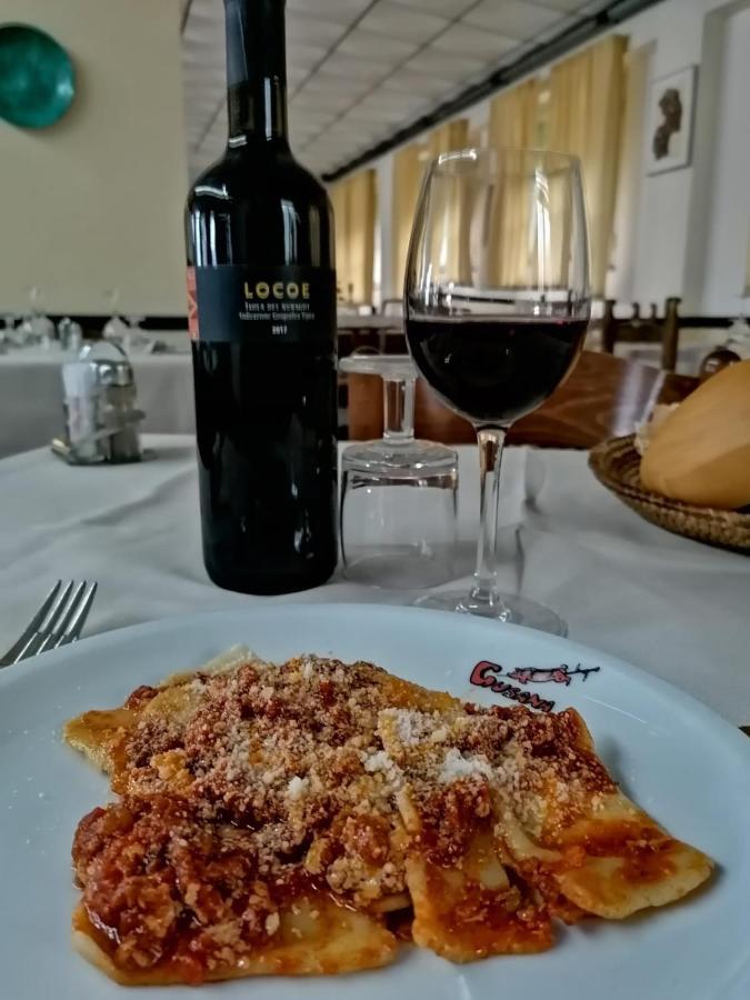 Hotel Ristorante Gusana Gavoi Dış mekan fotoğraf